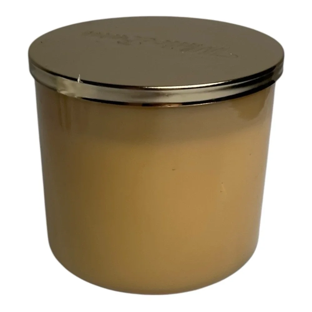Bath & Body Works this candle